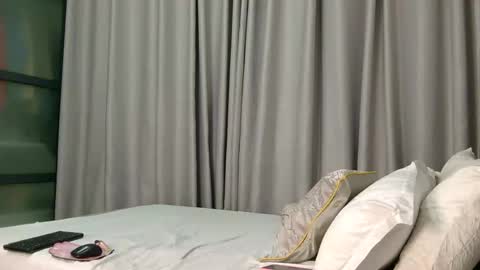 pretty_josey online show from 04.18.26