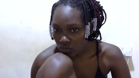 pretty_leila1 online show from 05.13.26