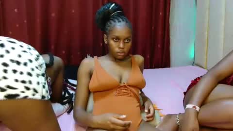 Pretty online show from 02.25.26