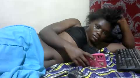 pretty_melan online show from 03.06.26