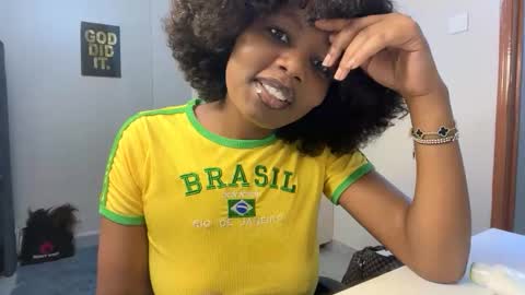 Pretty peaches online show from 01.13.26