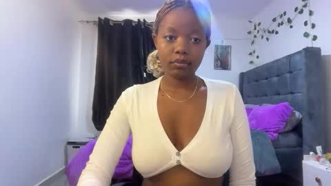 Pretty peaches online show from 02.07.26