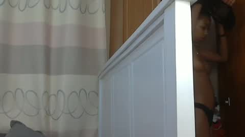 Snapshot of pretty_petite24 chatting on 12.05.24 pretty_petite24 online show from 12.05.24