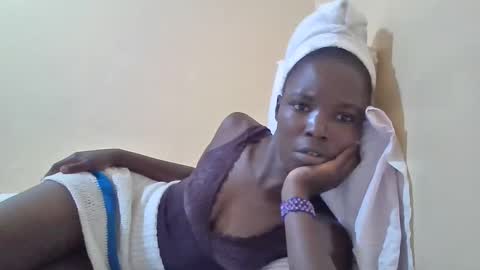 pretty_petite_ebony online show from 03.01.25