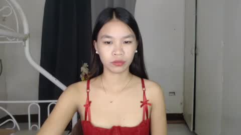 Snapshot of pretty_princes19 chatting on 05.16.26 Princess online show from 05.16.26