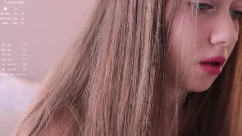 Elina online show from 03.31.26