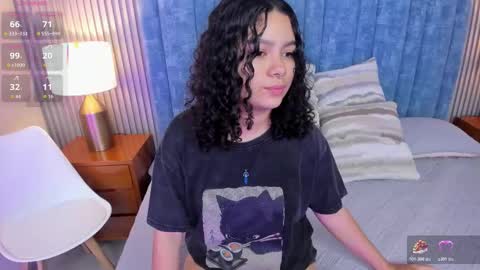 Daisy Flower online show from 01.11.26