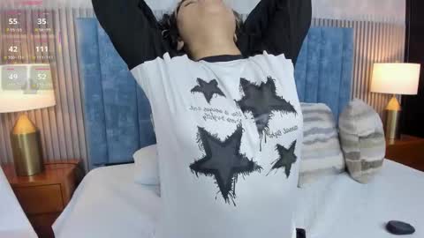 Daisy Flower online show from 03.19.26