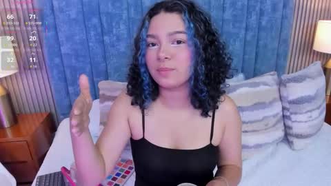 Daisy Flower online show from 03.26.26