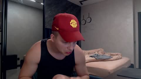 Snapshot of pretty_sweety chatting on 01.02.25 Justin online show from 01.02.25