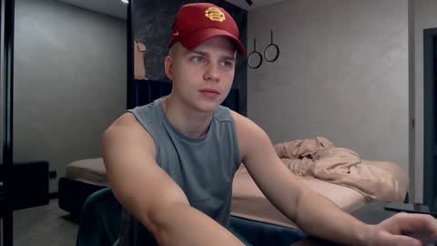 Snapshot of pretty_sweety chatting on 01.13.25 Justin online show from 01.13.25