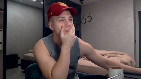 Snapshot of pretty_sweety chatting on 01.18.25 Justin online show from 01.18.25