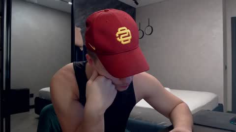 Snapshot of pretty_sweety chatting on 01.29.25 Justin online show from 01.29.25