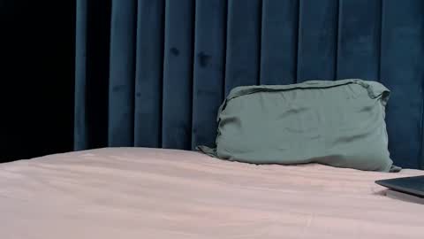 Justin online show from 11.10.25