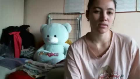 Bella online show from 11.26.25