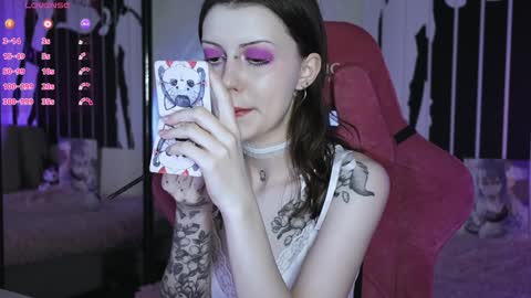 Violet online show from 02.08.25