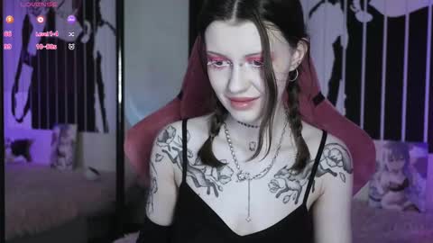 Violet online show from 03.08.25