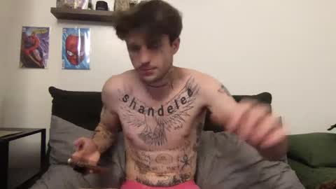 pretty boy online show from 09.19.25