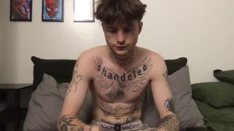 pretty boy online show from 10.14.25