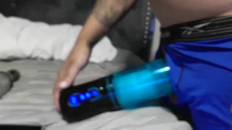 Snapshot of prettydaddyik6992 chatting on 09.17.25 DADDYDICRICO6969 online show from 09.17.25