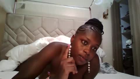 prettydulce online show from 01.13.26