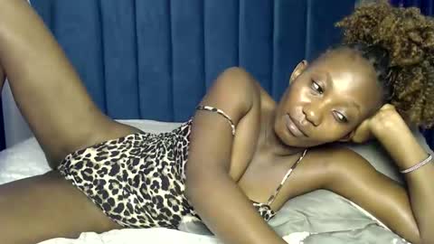 Mary online show from 11.19.25