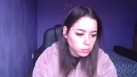 prettyjulliette online show from 02.01.25