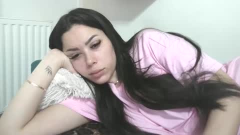 prettyjulliette online show from 04.15.26