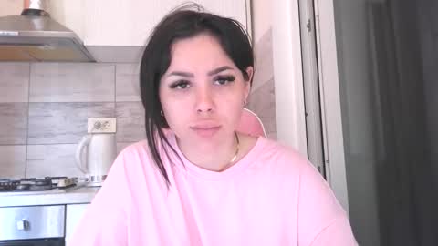 prettyjulliette online show from 05.20.26