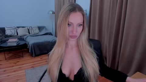 Eva online show from 04.19.26