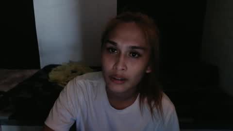 Snapshot of prettykate_04 chatting on 02.01.25 Kate online show from 02.01.25