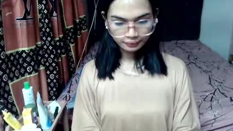 prettykhelcy online show from 05.17.26