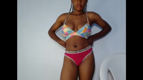 evelyn online show from 10.18.25