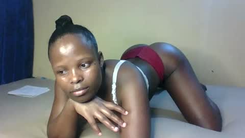 Melly online show from 11.02.25