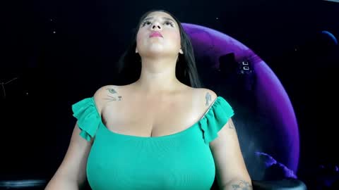 Snapshot of prettypervyx chatting on 01.23.25 Laura Onlyfans 40OFF online show from 01.23.25