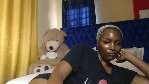 Snapshot of prettyquee chatting on 02.13.26 sasha online show from 02.13.26