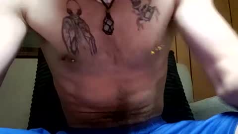 prettysolidd7 online show from 02.10.25