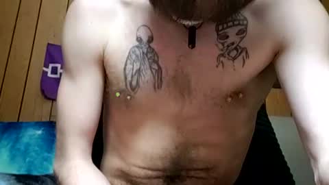 prettysolidd7 online show from 02.19.25