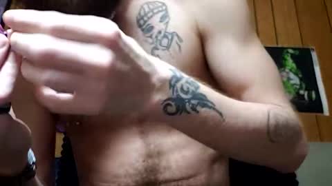 prettysolidd7 online show from 02.21.25