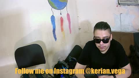 Snapshot of prettytinydick chatting on 12.22.24 prettytinydick online show from 12.22.24