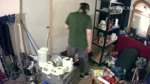 Snapshot of prettytinydick chatting on 06.05.26 prettytinydick online show from 06.05.26