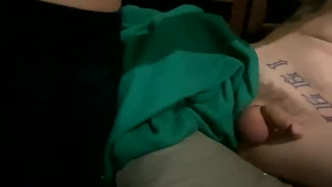 Snapshot of prettywildd chatting on 12.19.24 Pretty locos online show from 12.19.24