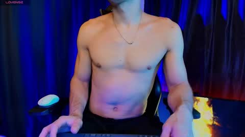 Snapshot of pridelgtbi chatting on 11.15.25 pridelgtbi online show from 11.15.25