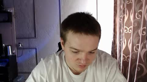 Snapshot of princ4real chatting on 03.11.25 prince online show from 03.11.25