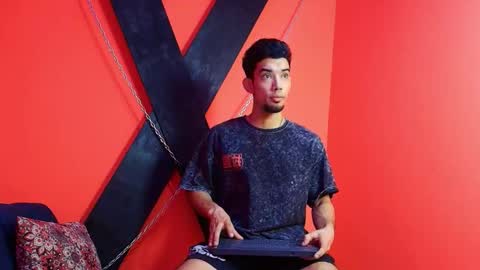 Snapshot of prince_arthur77 chatting on 02.05.26 prince_arthur77 online show from 02.05.26