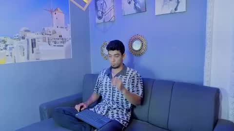 Snapshot of prince_arthur77 chatting on 02.11.26 prince_arthur77 online show from 02.11.26