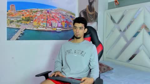 Snapshot of prince_arthur77 chatting on 02.14.26 prince_arthur77 online show from 02.14.26