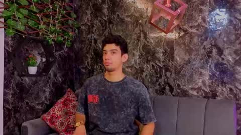 Snapshot of prince_arthur77 chatting on 02.21.26 prince_arthur77 online show from 02.21.26