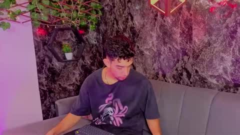 Snapshot of prince_arthur77 chatting on 02.27.26 prince_arthur77 online show from 02.27.26