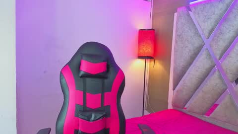 Snapshot of prince_arthur77 chatting on 03.03.26 prince_arthur77 online show from 03.03.26